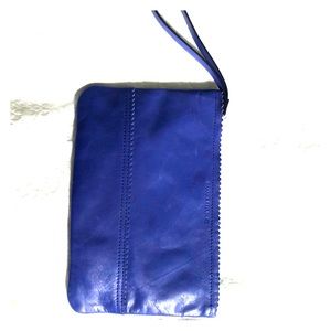 Purple leather Banana Republic wristlet purse nwot